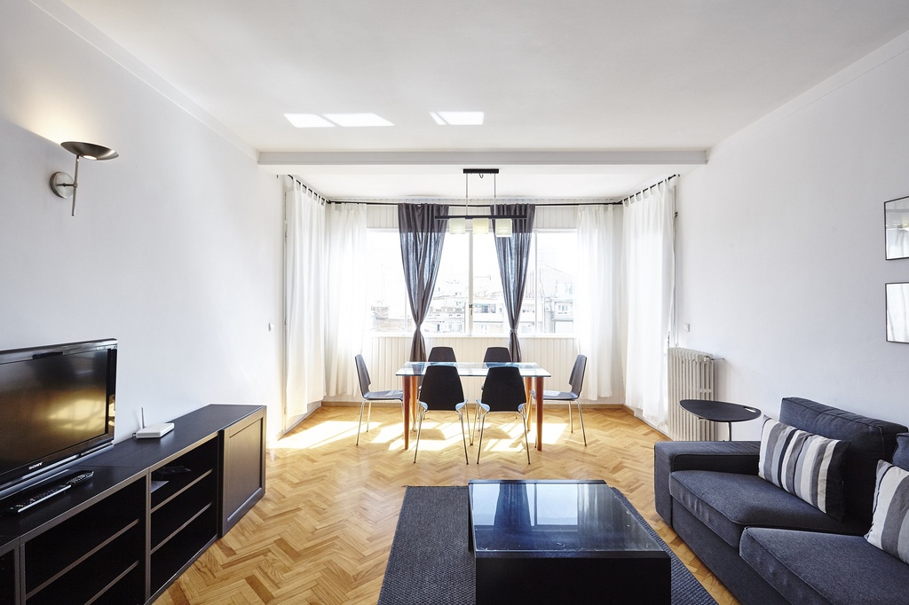 Enric Granados 21 62